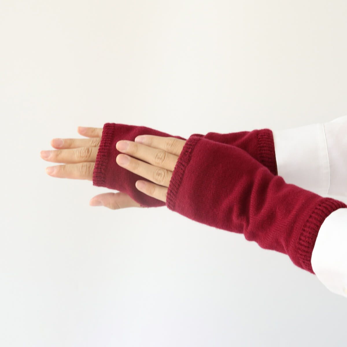 apstudio美品 yakアームウォーマーヤクeverydayilike apstudio美品 yakアームウォーマーヤクeverydayilike - メルカリ